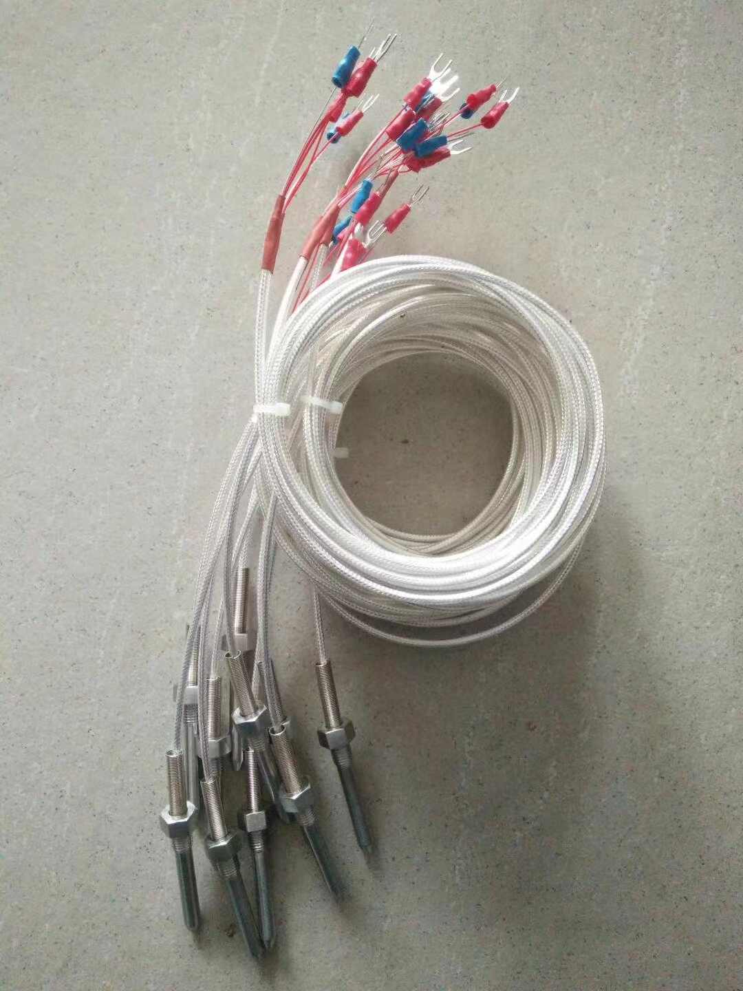 螺纹式端面热电阻